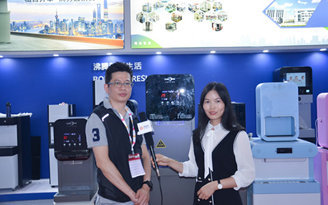 艾迪衛(wèi)姚鵬展：金鋼狼系列直飲機創(chuàng)導非桶裝更健康的飲水方式 打造年輕人的輕奢飲水生活